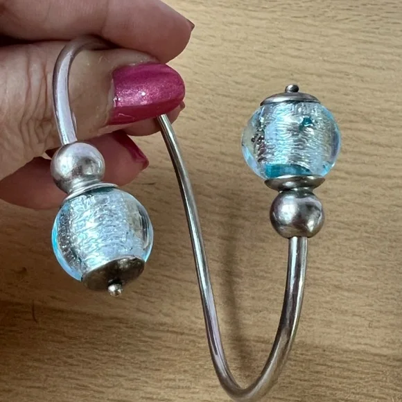 VINTAGE STERLING SILVER COIL WRAP CUFF BRACELET FROSTED AQUA BLUE MURANO GLASS - Picture 2 of 16